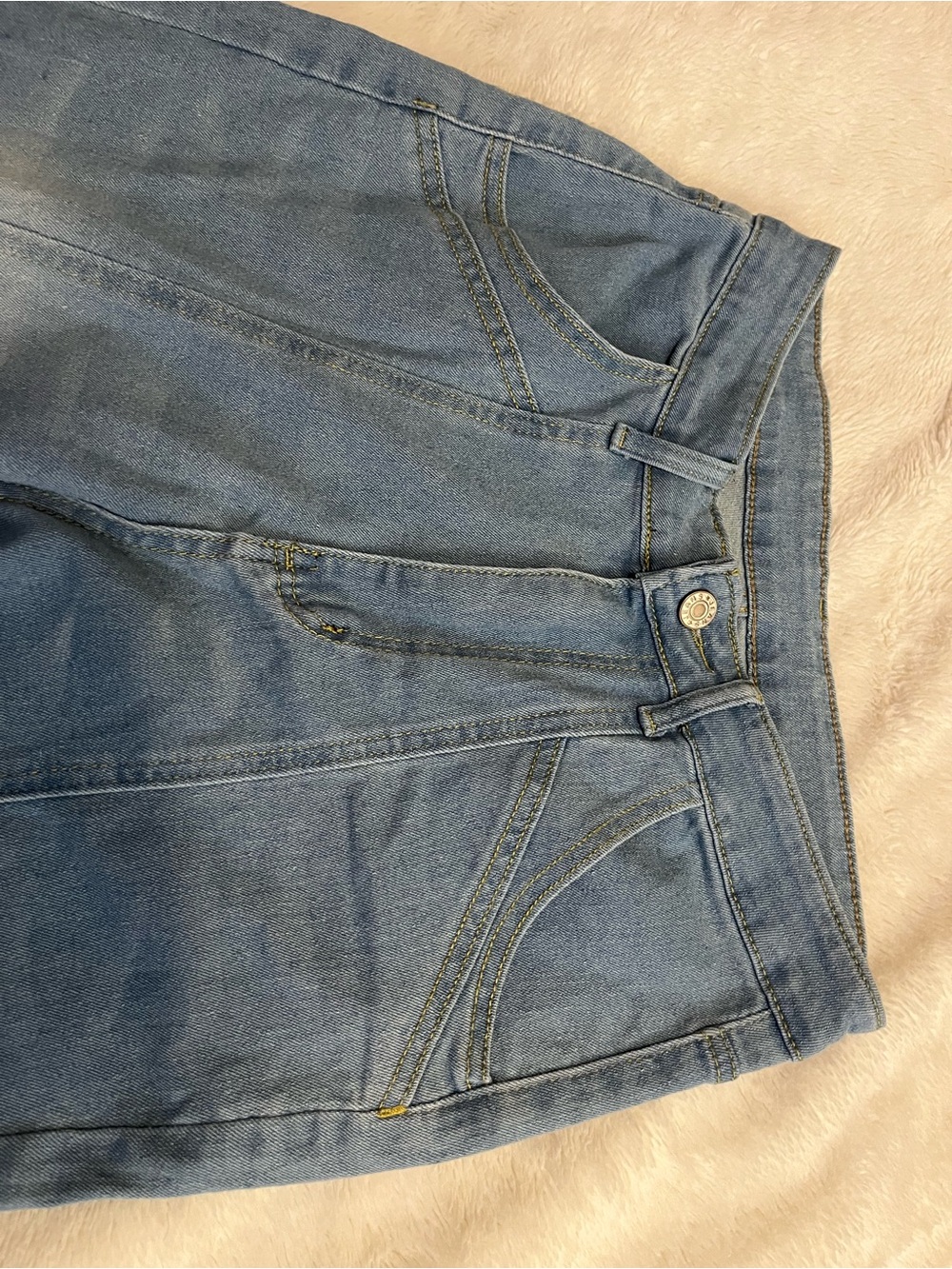 Light Blue Women’s High-Rise Jeans